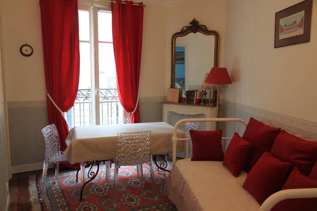 Apartment Lourmel Paris Zimmer foto