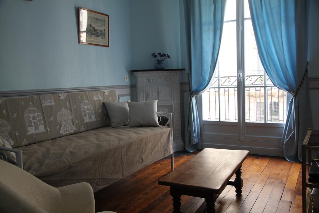 Apartment Lourmel Paris Zimmer foto